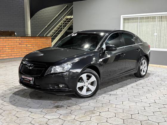 CHEVROLET CRUZE 1.8 LT 16V FLEX 4P AUTOMÁTICO CHEVROLET CRUZE 1.8 LT 16V FLEX 4P AUTOMÁTICO